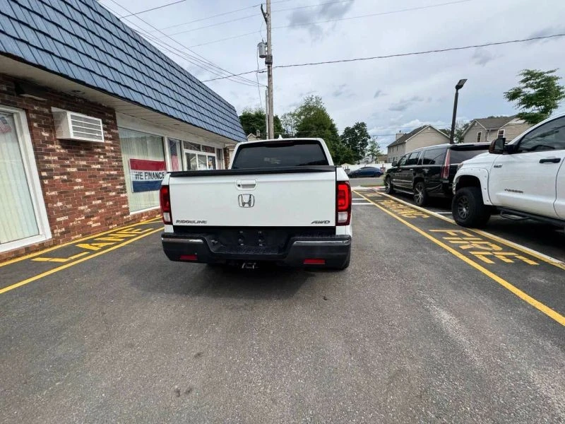2019 Honda Ridgeline 2nd Gen - Image 12 of 12