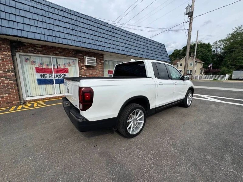 2019 Honda Ridgeline 2nd Gen - Image 10 of 12