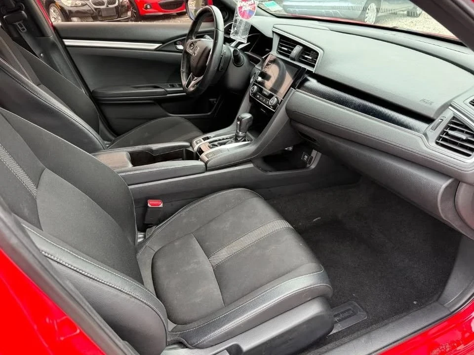 2019 Honda Civic 10th Gen - Image 15 of 20