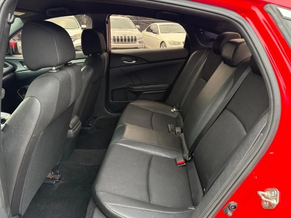 2019 Honda Civic 10th Gen - Image 12 of 20