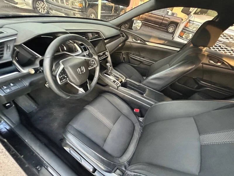 2019 Honda Civic 10th Gen - Image 8 of 12