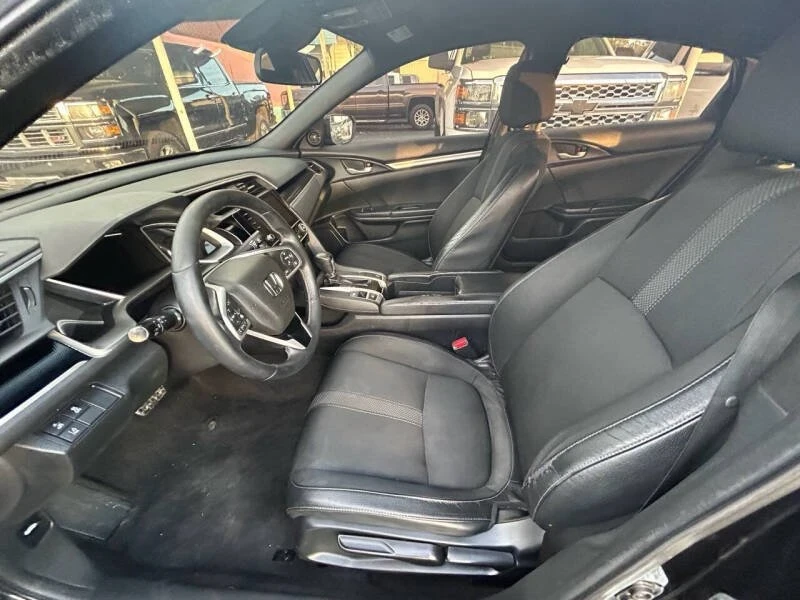 2019 Honda Civic 10th Gen - Image 7 of 12