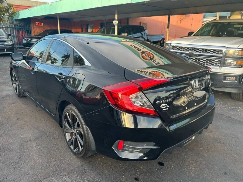 2019 Honda Civic 10th Gen - Image 4 of 12