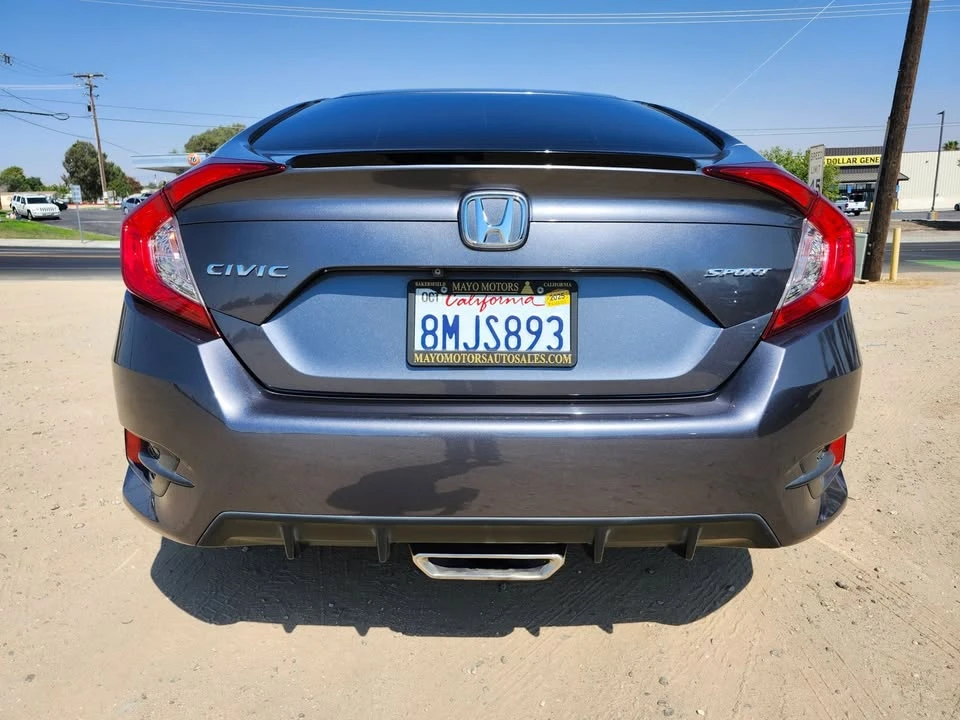 2019 Honda Civic 10th Gen - Image 8 of 15