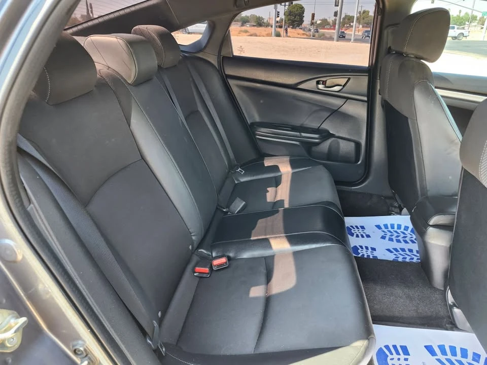 2019 Honda Civic 10th Gen - Image 14 of 15