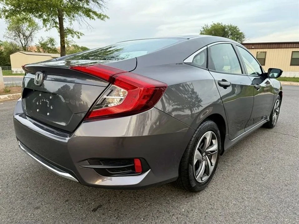 2019 Honda Civic 10th Gen - Image 2 of 14