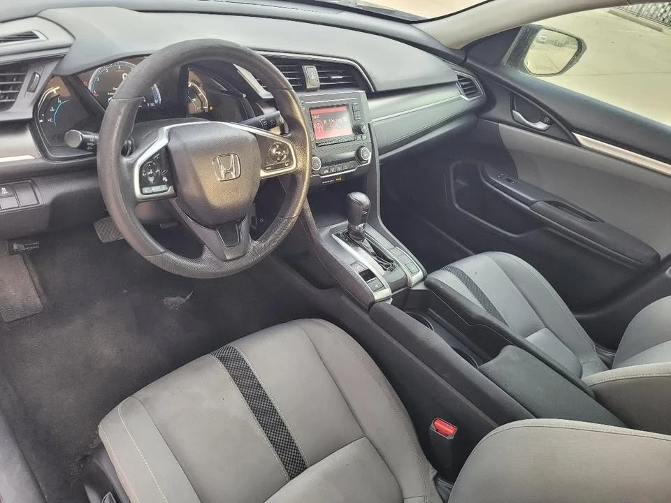 2019 Honda Civic 10th Gen - Image 11 of 20