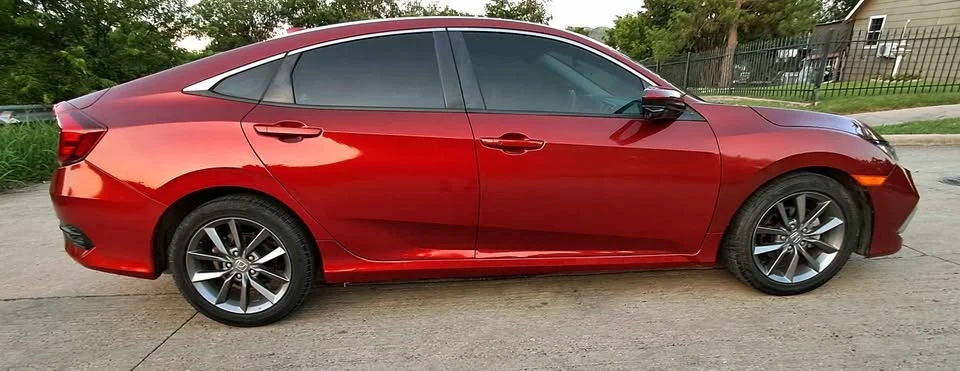2019 Honda Civic 10th Gen - Image 7 of 17