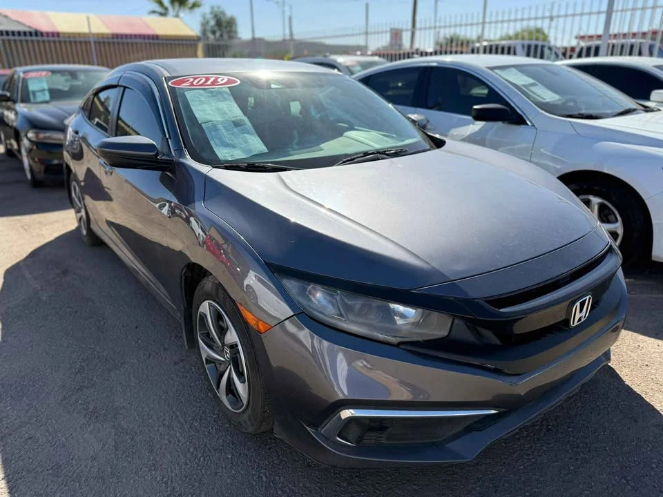 2019 Honda Civic 10th Gen - Image 3 of 4