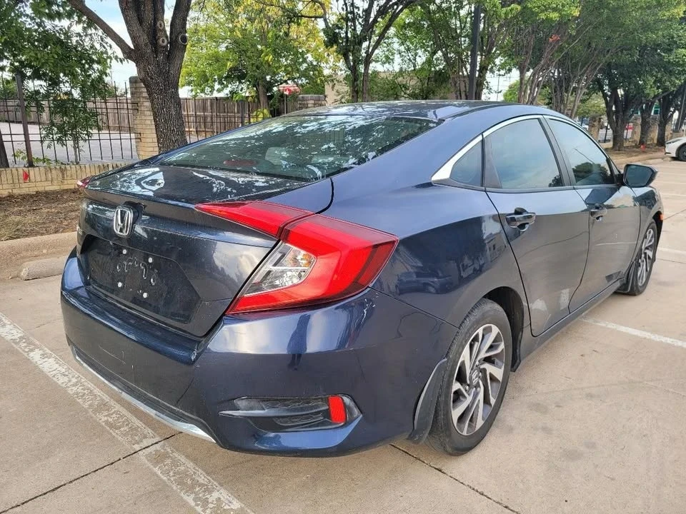 2019 Honda Civic 10th Gen - Image 6 of 20