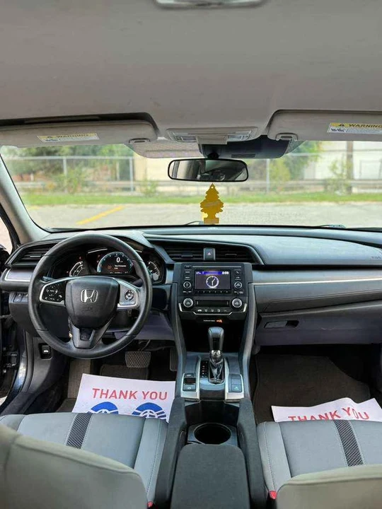 2019 Honda Civic 10th Gen - Image 11 of 12