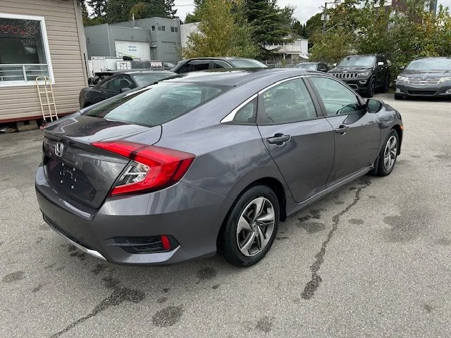 2019 Honda Civic 10th Gen - Image 5 of 12