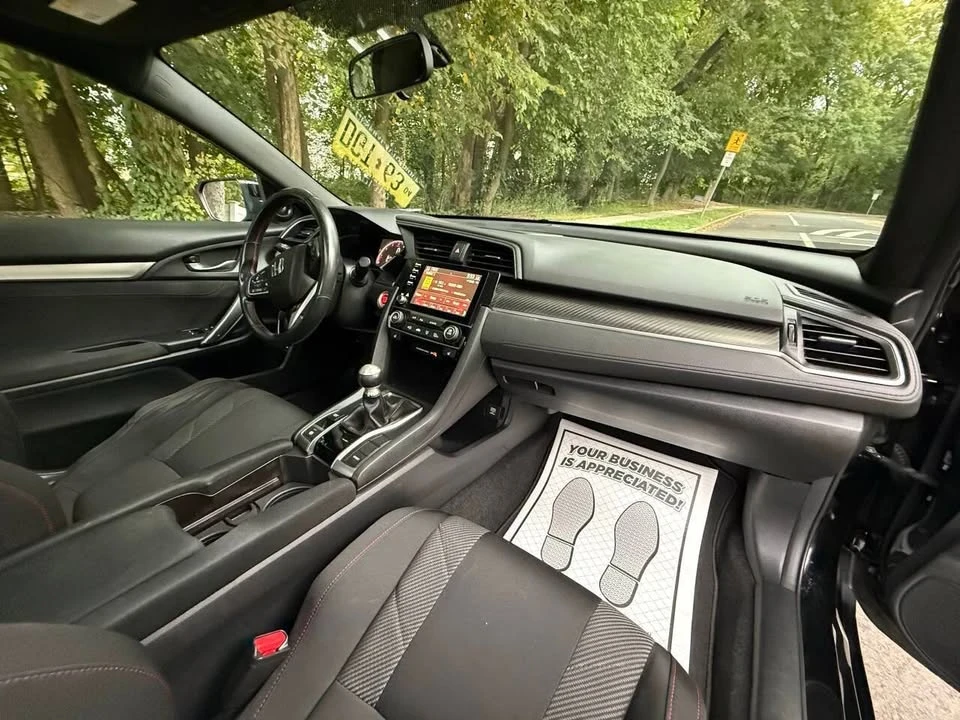 2019 Honda Civic 10th Gen - Image 14 of 20