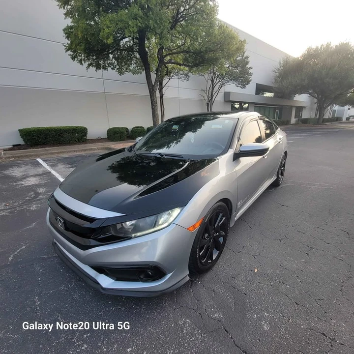 2019 Honda Civic 10th Gen - Image 4 of 17
