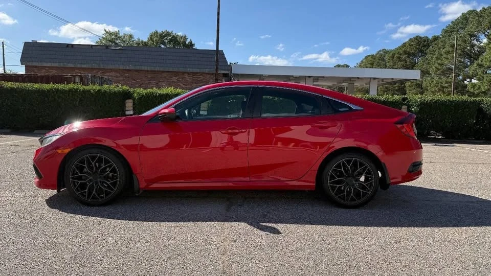 2019 Honda Civic 10th Gen - Image 5 of 14