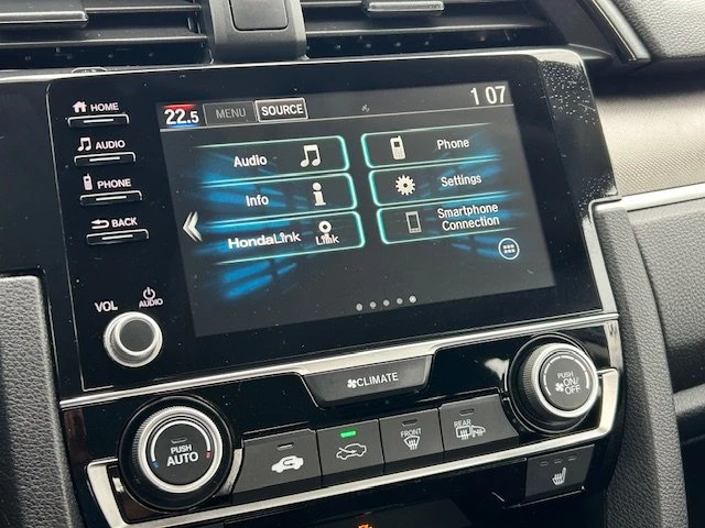 2019 Honda Civic 10th Gen - Image 9 of 12
