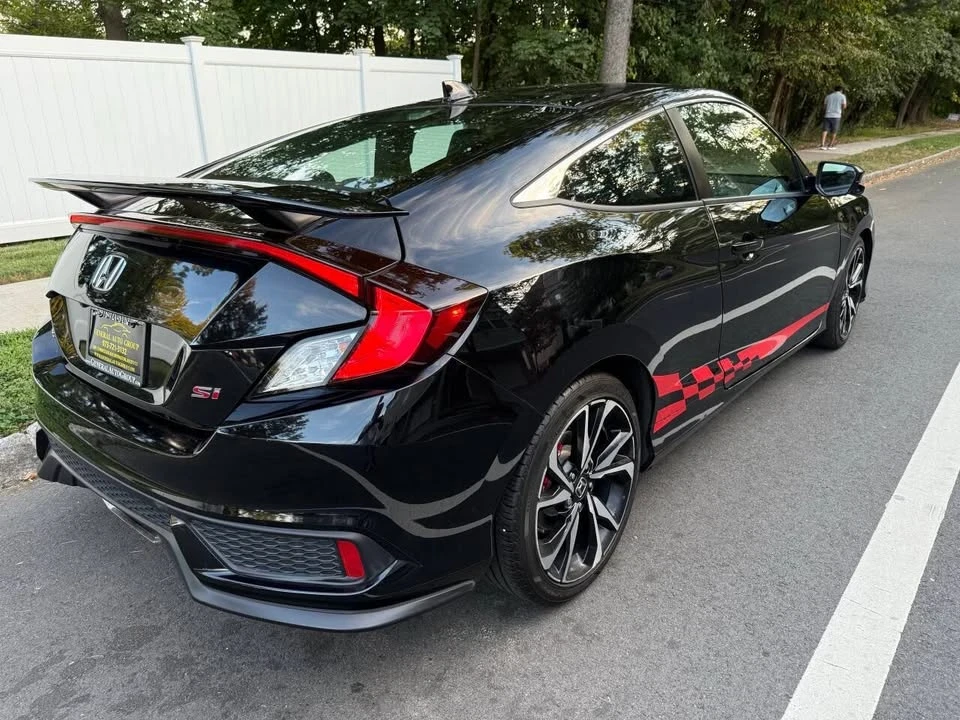 2019 Honda Civic 10th Gen - Image 9 of 20