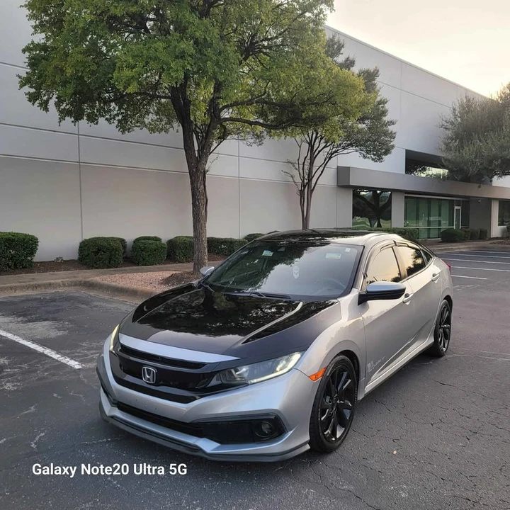 2019 Honda Civic 10th Gen - Image 2 of 17