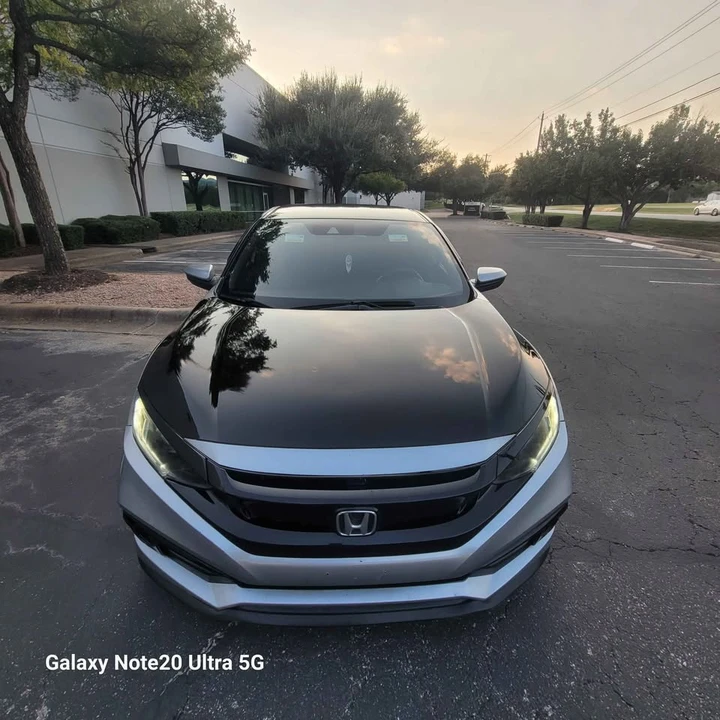 2019 Honda Civic 10th Gen - Image 12 of 17