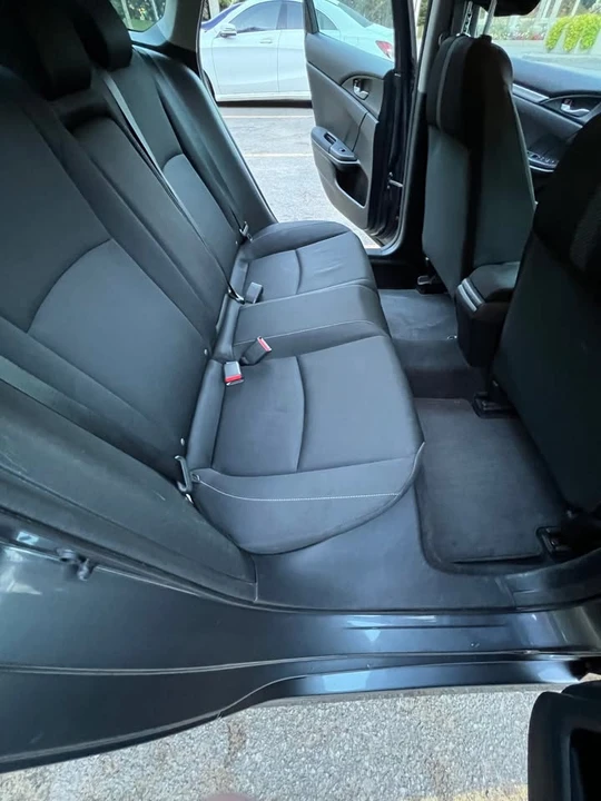2019 Honda Civic 10th Gen - Image 5 of 12