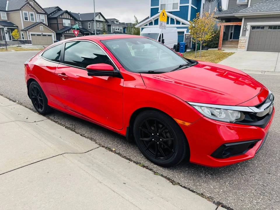 2019 Honda Civic 10th Gen - Image 10 of 20