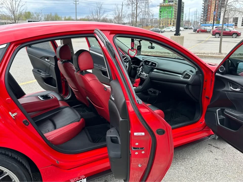 2019 Honda Civic 10th Gen - Image 9 of 20