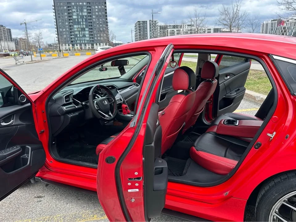 2019 Honda Civic 10th Gen - Image 12 of 20