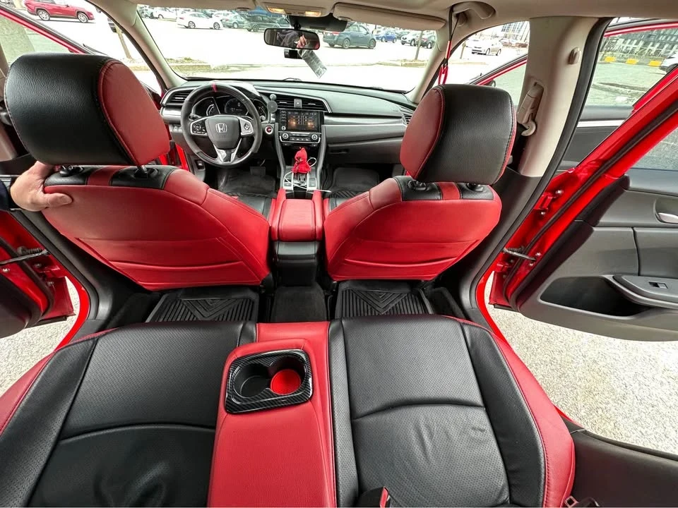 2019 Honda Civic 10th Gen - Image 11 of 20
