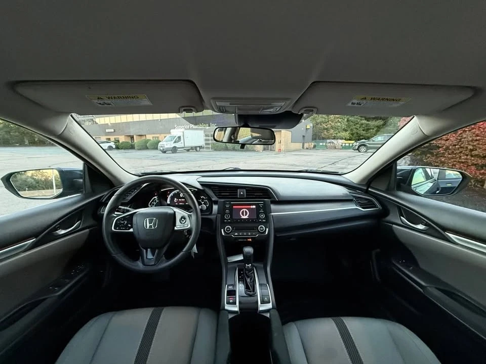 2019 Honda Civic 10th Gen - Image 17 of 20