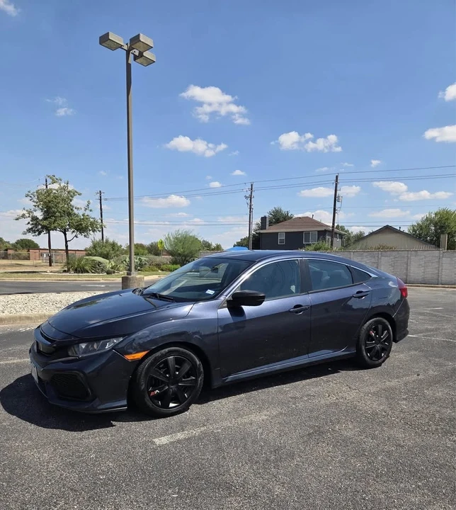 2019 Honda Civic 10th Gen - Image 3 of 8
