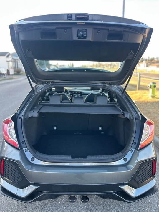 2019 Honda Civic 10th Gen - Image 16 of 20