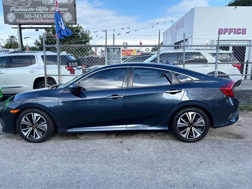 2019 Honda Civic 10th Gen - Image 4 of 10