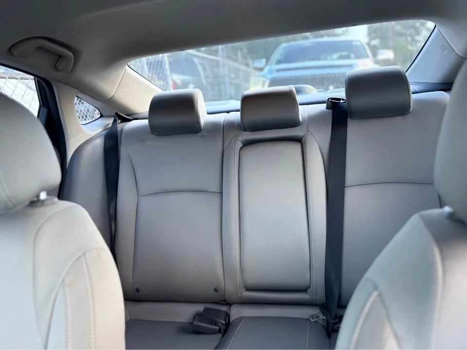 2019 Honda Civic 10th Gen - Image 10 of 10