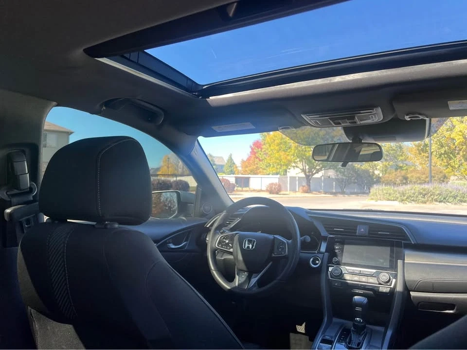 2019 Honda Civic 10th Gen - Image 17 of 17