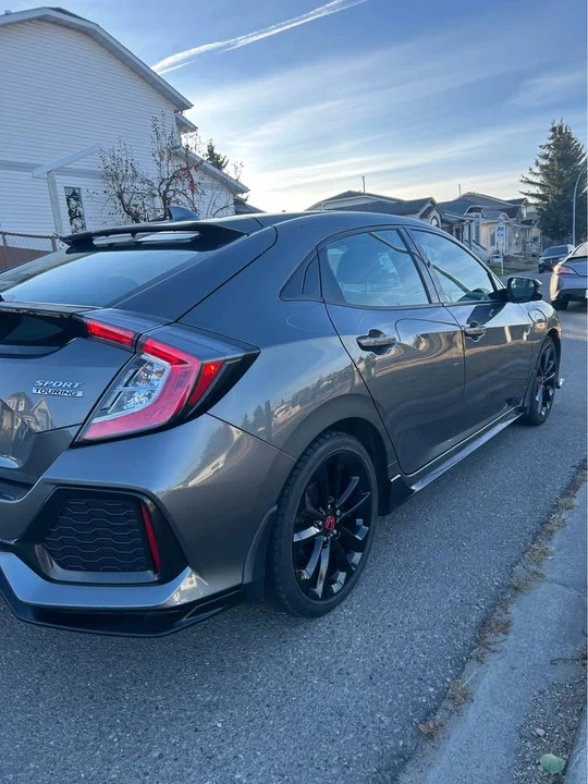 2019 Honda Civic 10th Gen - Image 14 of 20