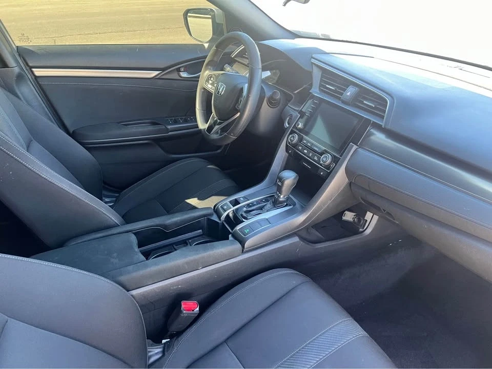 2019 Honda Civic 10th Gen - Image 14 of 17