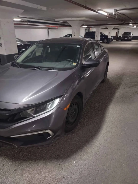 2019 Honda Civic 10th Gen - Image 5 of 10