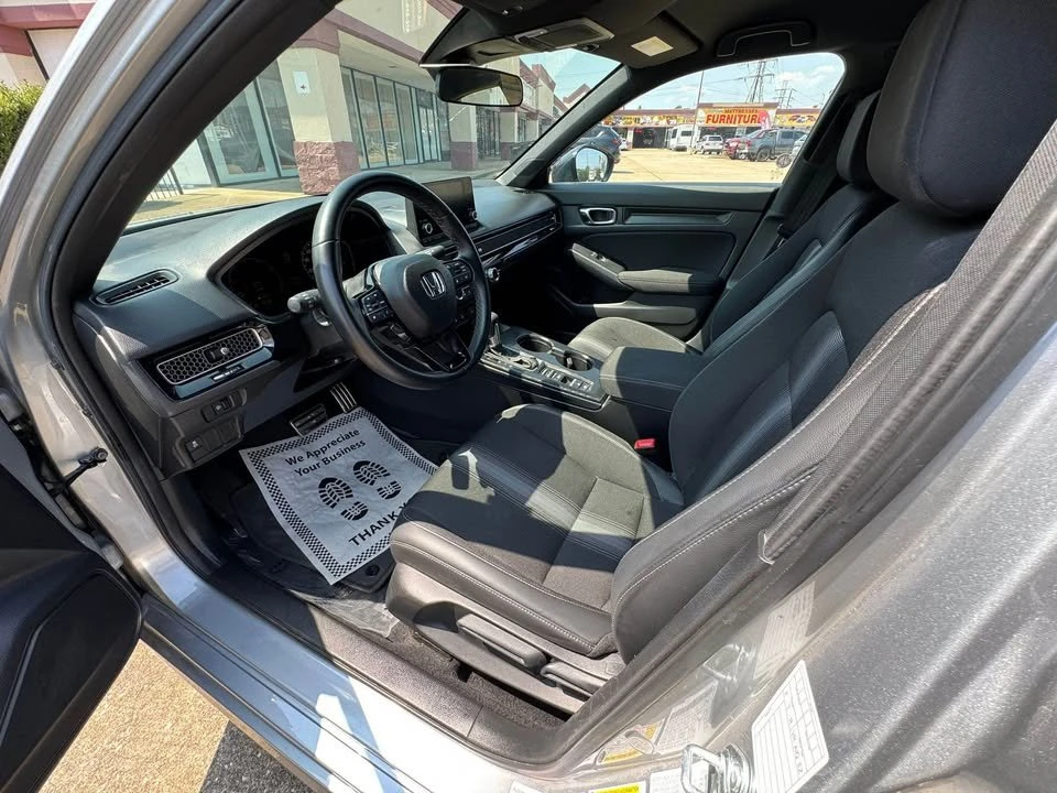 2019 Honda Civic 10th Gen - Image 3 of 7