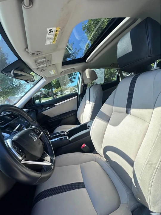 2019 Honda Civic 10th Gen - Image 4 of 5