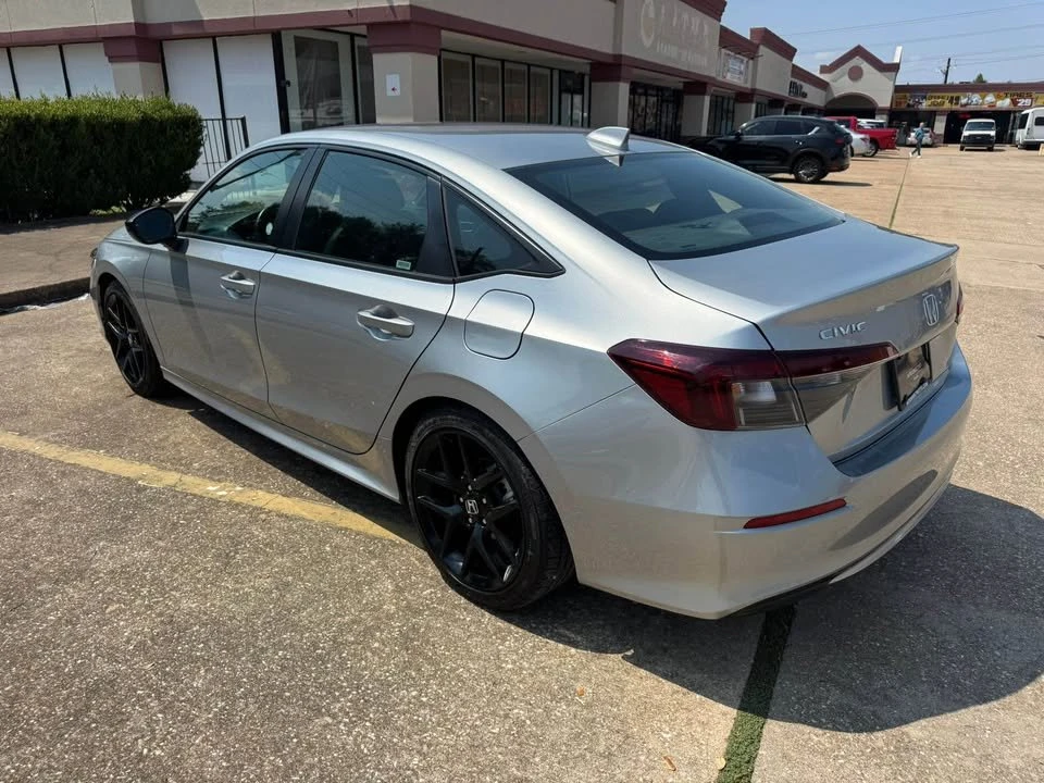 2019 Honda Civic 10th Gen - Image 5 of 8