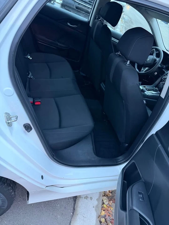 2019 Honda Civic 10th Gen - Image 11 of 14