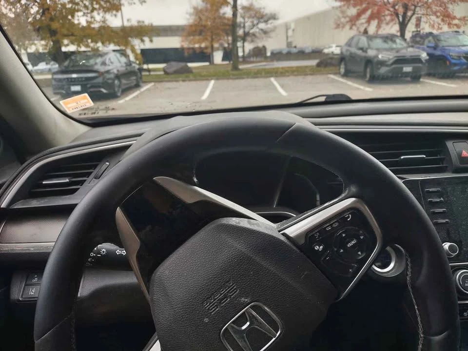 2019 Honda Civic 10th Gen - Image 4 of 10