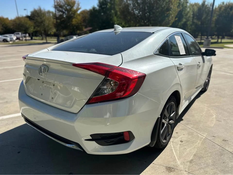 2019 Honda Civic 10th Gen - Image 2 of 5