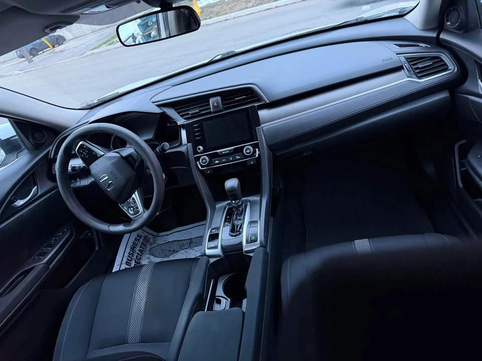 2019 Honda Civic 10th Gen - Image 12 of 14