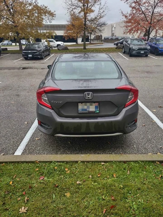 2019 Honda Civic 10th Gen - Image 2 of 10