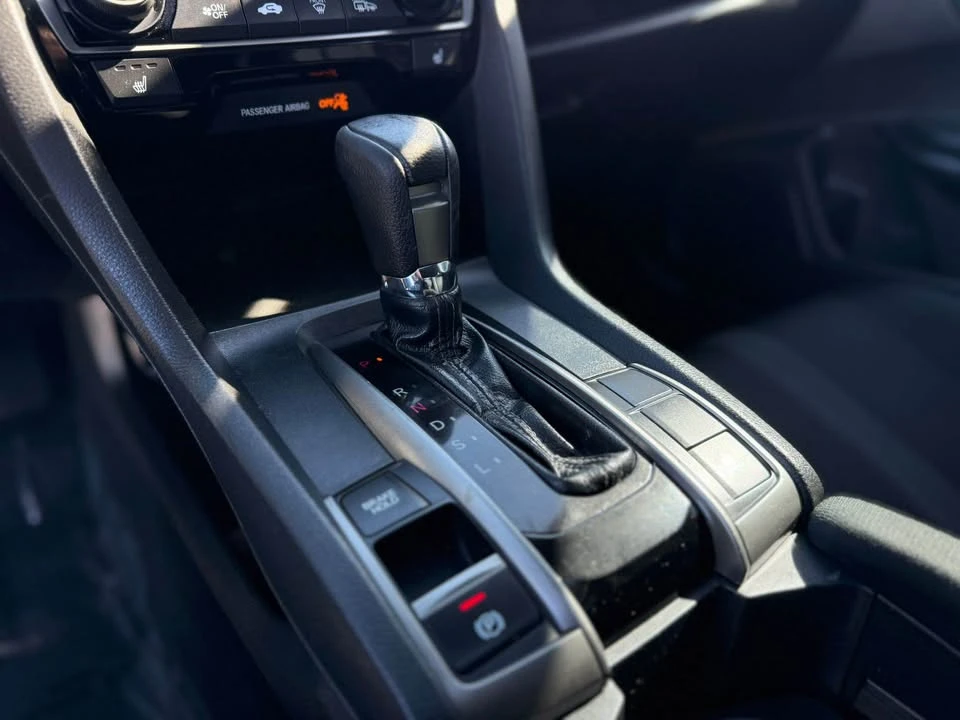 2019 Honda Civic 10th Gen - Image 7 of 8