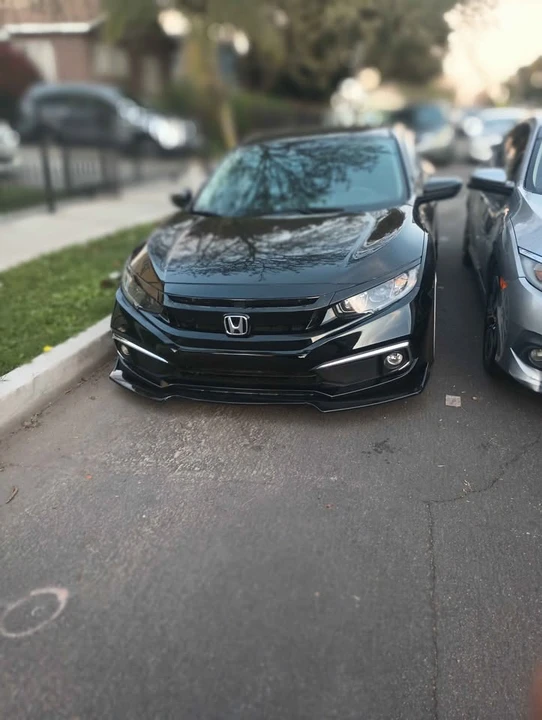 2019 Honda Civic 10th Gen - Image 5 of 7