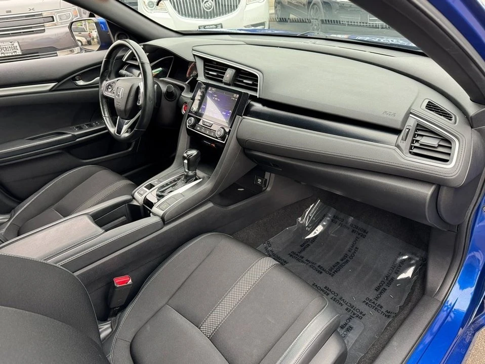 2019 Honda Civic 10th Gen - Image 8 of 20