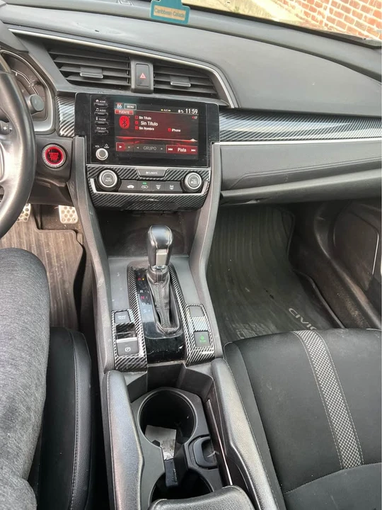 2019 Honda Civic 10th Gen - Image 3 of 10