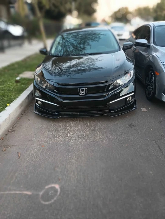 2019 Honda Civic 10th Gen - Image 4 of 7